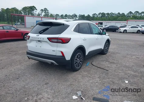 2023 Ford Escape Phev z USA, uszkodzony, nr VIN 1FMCU0E16PUA75559